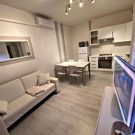Solmare Apartments - Private Parking - Pool Розапинета Экстерьер фото